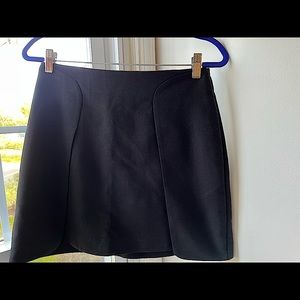Banana Republic Short Black Skirt with small rounded detail